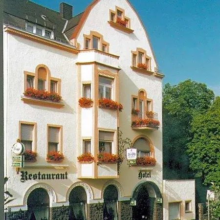 Hotel-restaurant 
